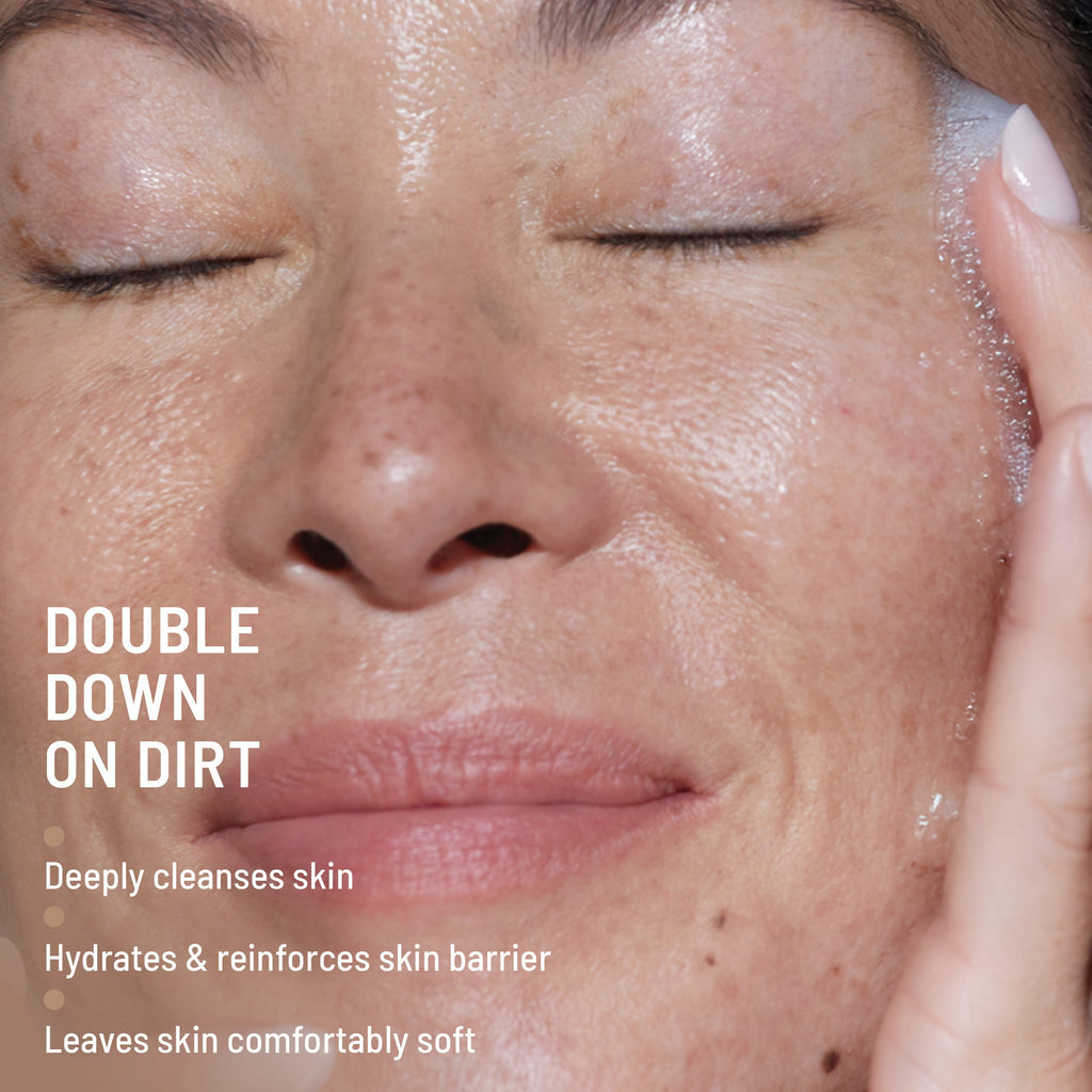 Oil-to-Foam Cleanser